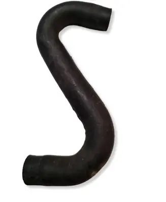 Volkswagen PASSAT B3 Breather hose/pipe 051103493