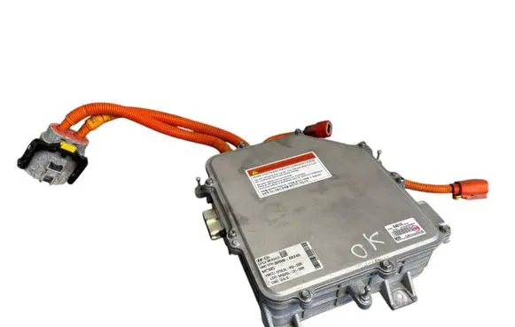 KIA Soul Voltage converter/converter module 366000E245 ESSE5LMS2D000 EP5EHLTG1D000