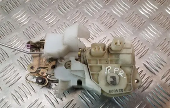 Honda Jazz Front door lock