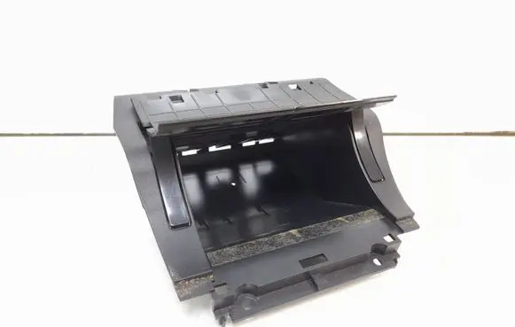Skoda Octavia Mk2 (1Z) Glove box central console 1Z1863077A 1Z1857962B 1Z1857962