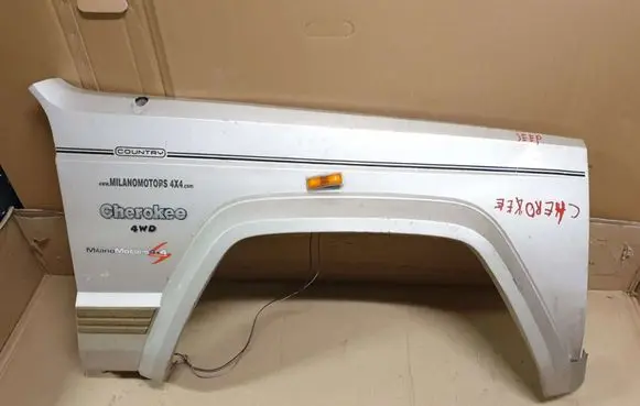Jeep Grand Cherokee Fender