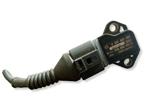 Volkswagen PASSAT B6 Air pressure sensor 038906051C