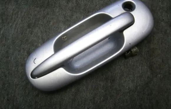 Honda CR-V Front door exterior handle