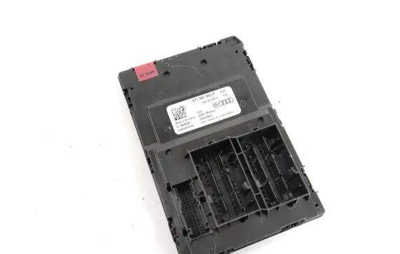 Porsche Taycan 9J1 Comfort/convenience module 971907063P 4N0907063D