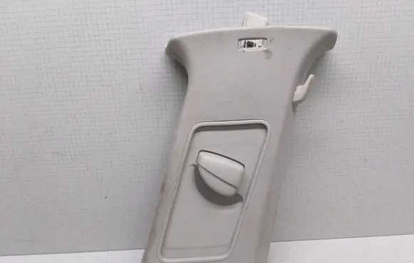 Volkswagen Golf V Other sill/pillar trim element 1K0868312A