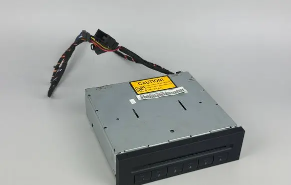 Mercedes-Benz A W169 CD/DVD changer A2118275542 MH3210
