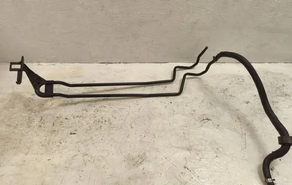 Mercedes-Benz E W211 Power steering radiator P1665 PA126F30