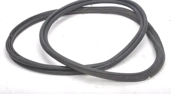 Porsche Boxster 986 Seal rubber (tailgate) 