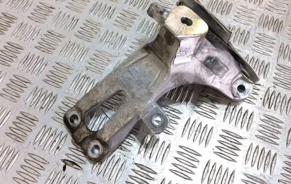 Audi Q5 SQ5 Engine mounting bracket 4G0199308AD