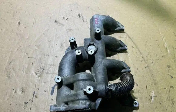 Renault Scenic II - Grand scenic II Intake manifold 8200145096