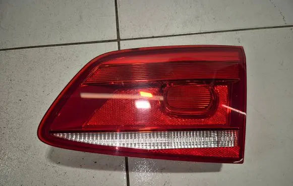 Volkswagen PASSAT B7 Tailgate rear/tail lights 3AF945094M