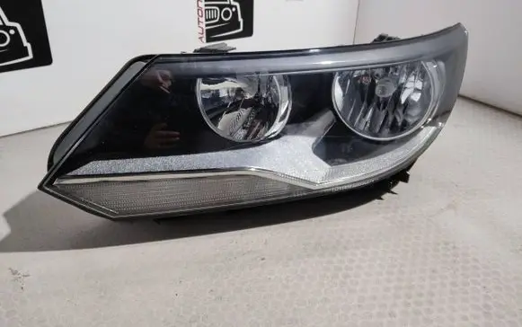 Volkswagen Tiguan Headlight/headlamp 5N2941005 1LL01074903 X59UM738TZ4
