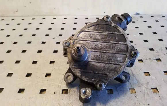 Volvo S80 Vacuum pump 31219463
