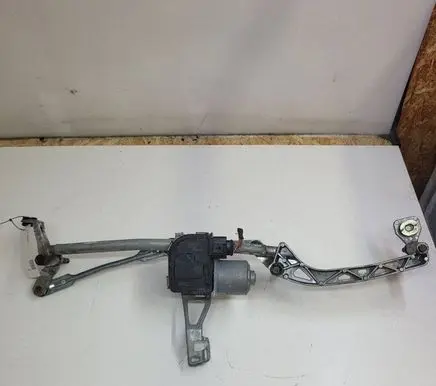 Mercedes-Benz EQE v295 Front wiper linkage and motor A2978207301