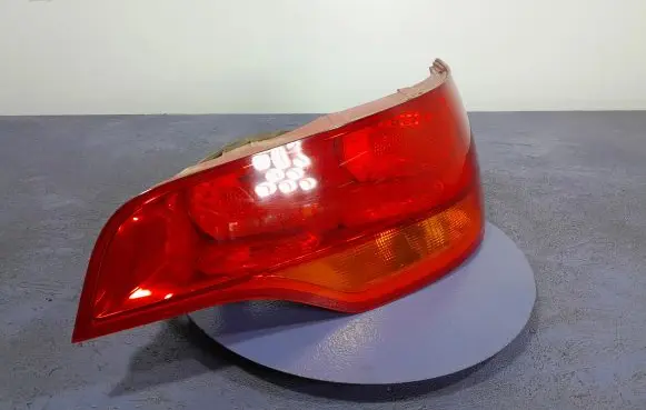 Audi Q7 4L Rear/tail lights 4L0945094