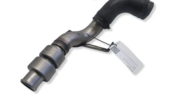 Jaguar XF X250 Intercooler hose/pipe 9X236K863AD