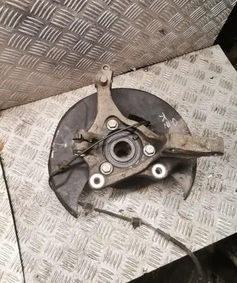 Opel Insignia A Front wheel hub spindle knuckle