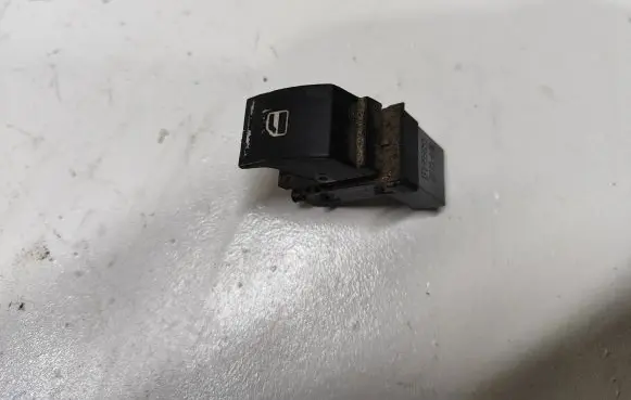 Volkswagen PASSAT B6 Electric window control switch 1F0959855 271503S