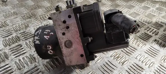 Skoda Fabia Mk1 (6Y) ABS Pump 6Q0907379 084048 0265800003