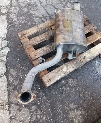 Toyota Corolla Verso AR10 Rear muffler/silencer tail pipe 