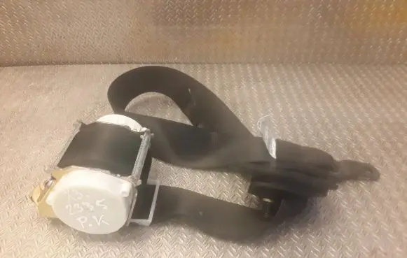 BMW X3 E83 Front seatbelt S1340071110G