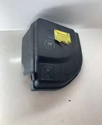Peugeot 5008 Fuse box cover 9658418180