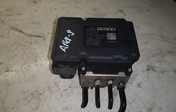 Volvo V70 ABS Pump 30681619 A1499