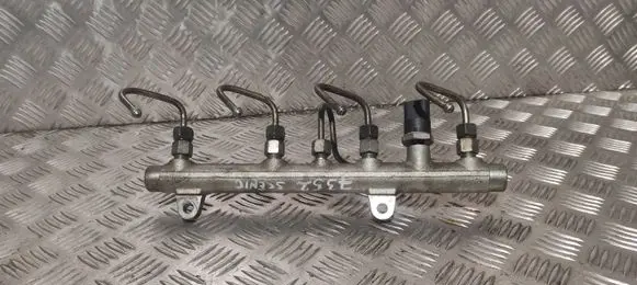 Renault Scenic I Fuel main line pipe 7700111013 0445214015