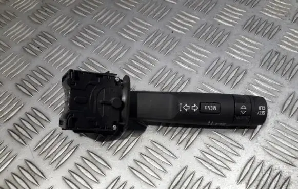 Opel Mokka Indicator stalk 23423701 72302