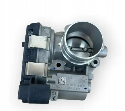 Volkswagen Cross Polo Throttle body valve 04C133062J