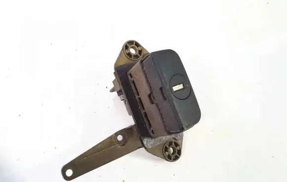 Renault Megane I Tailgate/trunk/boot exterior handle