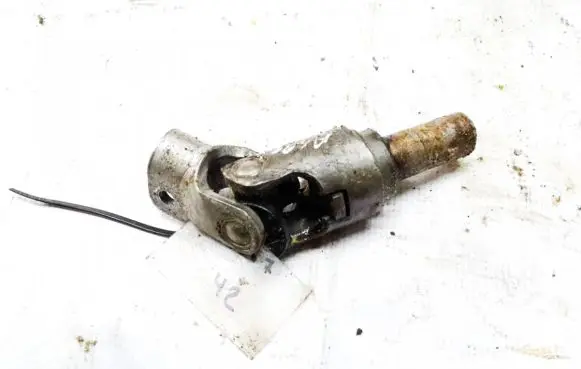 Mazda 323 F Steering column universal joint