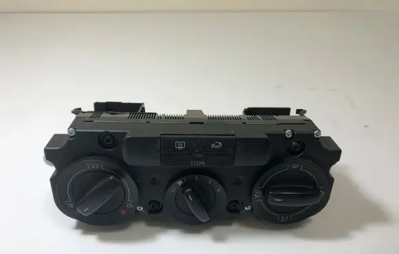Volkswagen Touran I Climate control unit