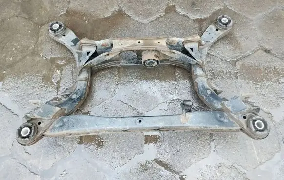 Lexus RX 450H Rear subframe 