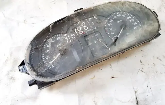 Renault Scenic I Speedometer (instrument cluster) 7700427904c