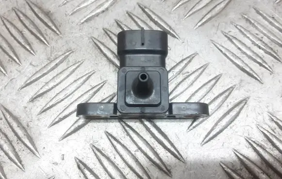 Toyota Avensis T250 Air pressure sensor 8942120200
