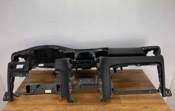 Ford Explorer VI Dashboard LB5B-S04290-B