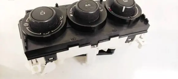Peugeot 308 Climate control unit 69947013 T1000220K