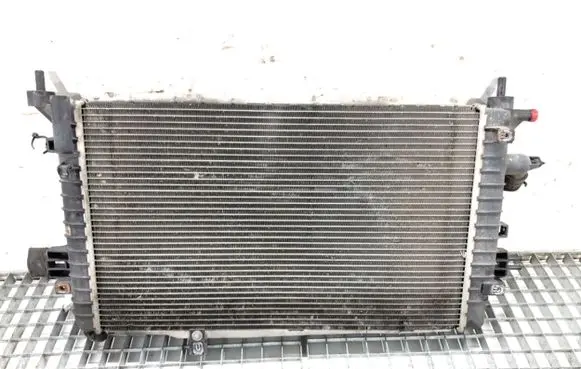 Opel Astra H Coolant radiator 13152319