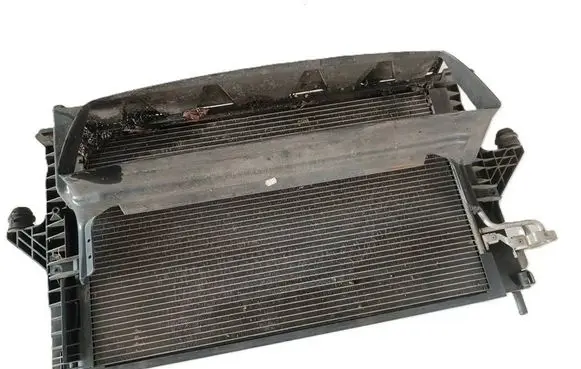 Volvo V50 Coolant radiator 3M518005DA 99089
