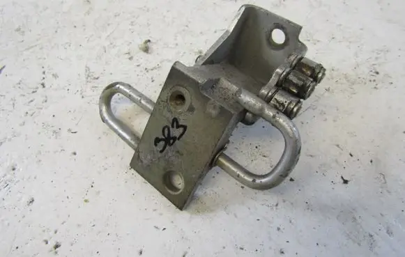 Audi A4 S4 B6 8E 8H Front door lower hinge 8E0831412