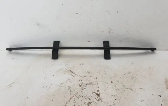 BMW 7 E65 E66 Front bumper lower grill 8223235 51118223235
