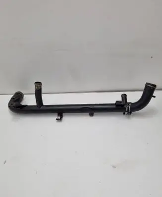 Audi A4 S4 B7 8E 8H Engine coolant pipe/hose 06B121070H 06B121070P