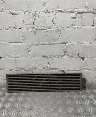 BMW 5 GT F07 Power steering radiator 7583843