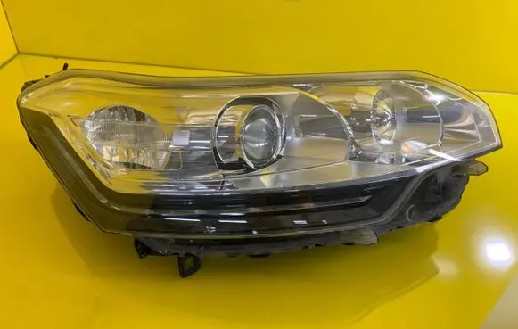 Citroen C5 Headlight/headlamp 9678469880