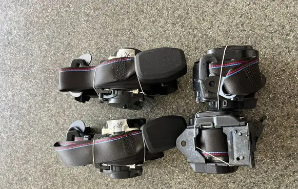 BMW 4 G22 G23 G24 G26 Set of seat belts 