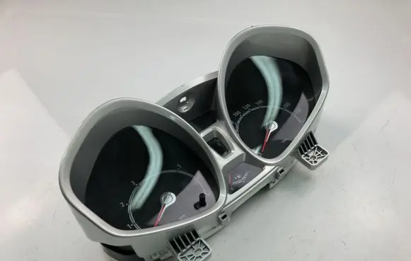 Ford Fiesta Speedometer (instrument cluster) 8A6T10849EL