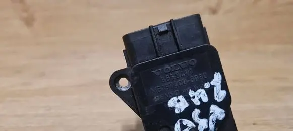 Volvo V50 Mass air flow meter 8658471