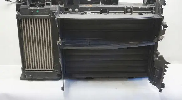 Citroen C4 III e-C4 Radiator support slam panel
