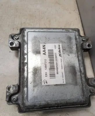 Opel Insignia A Engine control unit/module 12647212 12642927